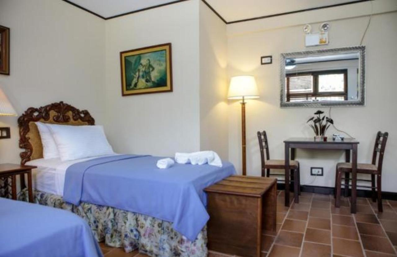 Bed and Breakfast Victoria'S Haven Dumaguete City Exterior foto